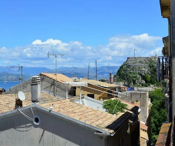 Studio Attic In Corfu Town Centre